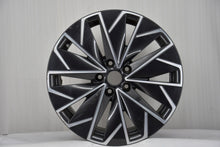 Load image into Gallery viewer, 1x Alufelge 18 Zoll 8.0" 5x112 44ET Glanz 3V0601025B Mg Rim Wheel FEL5988046438is