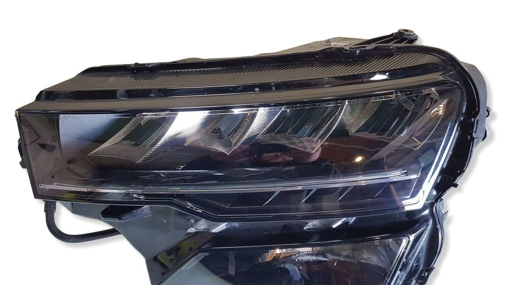 Frontscheinwerfer Skoda Karoq 57B941009 Links Scheinwerfer Headlight SCH9435066313jj