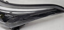 Laden Sie das Bild in den Galerie-Viewer, Frontscheinwerfer Toyota C-Hr 81150-YP281-00 Links Scheinwerfer Headlight SCH2057976239ug