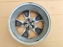 Laden Sie das Bild in den Galerie-Viewer, 1x Alufelge 18 Zoll 7.0" 5x105 38ET Glanz Silber 95181597 Opel Mokka Rim Wheel FEL3274218081hj