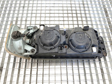 Laden Sie das Bild in den Galerie-Viewer, Frontscheinwerfer Iveco 598445 Links Scheinwerfer Headlight