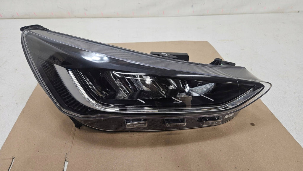 Frontscheinwerfer Ford Focus 2X7B13E014CF Rechts Scheinwerfer Headlight SCH5463710094zz