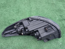 Laden Sie das Bild in den Galerie-Viewer, Frontscheinwerfer Hyundai Ix35 Rechts Scheinwerfer Headlight SCH1629610532iw