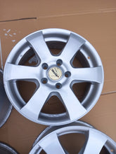 Laden Sie das Bild in den Galerie-Viewer, 4x Alufelge 16 Zoll 6.5" 5x114.3 45ET Glanz Silber Nissan Qashqai I Kadjar FEL4862856148ln