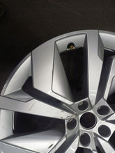 Load image into Gallery viewer, 1x Alufelge 20 Zoll 9.0" 5x112 42ET Glanz Silber 5LA601025CA Skoda Enyaq FEL3994822213wm