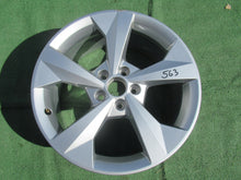 Load image into Gallery viewer, 1x Alufelge 18 Zoll 8.5&quot; 5x112 46ET Silber 8Y0601025J Audi A3 Rim Wheel