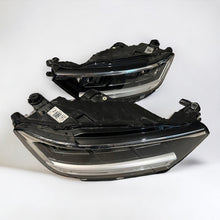 Laden Sie das Bild in den Galerie-Viewer, Frontscheinwerfer VW T-Roc 2GA941006F LED Rechts Scheinwerfer Headlight