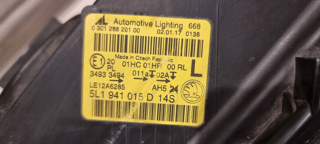 Frontscheinwerfer Skoda Yeti 5L1941015D 030128620100 Links Headlight