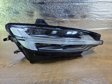 Load image into Gallery viewer, Frontscheinwerfer Volvo V60 S60 22037602000 Rechts Scheinwerfer Headlight SCH5517766516ms