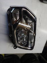 Laden Sie das Bild in den Galerie-Viewer, Frontscheinwerfer Dacia Duster 260100156R 260608209R Rechts oder Links