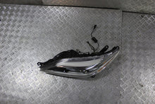 Load image into Gallery viewer, Frontscheinwerfer Toyota Sienna Ein Stück (Rechts oder Links) Headlight SCH2088100935fz