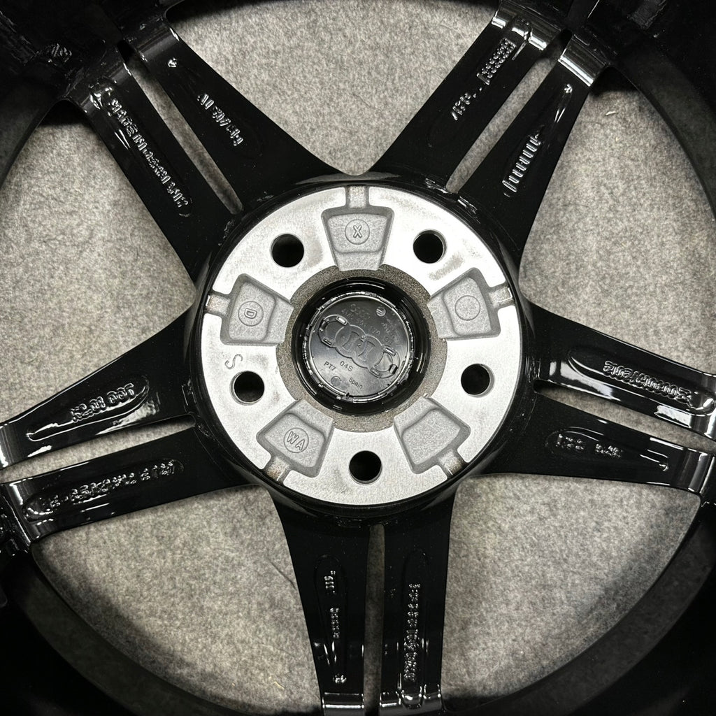 4x Alufelge 18 Zoll 8.5" 5x112 29ET Glanz Silber 8W0601025 Audi A4 Rim Wheel FEL1144485236av