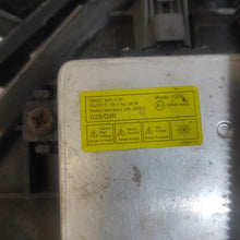 Laden Sie das Bild in den Galerie-Viewer, Frontscheinwerfer Honda Fr-V 10R-0514498 Xenon Links Scheinwerfer Headlight