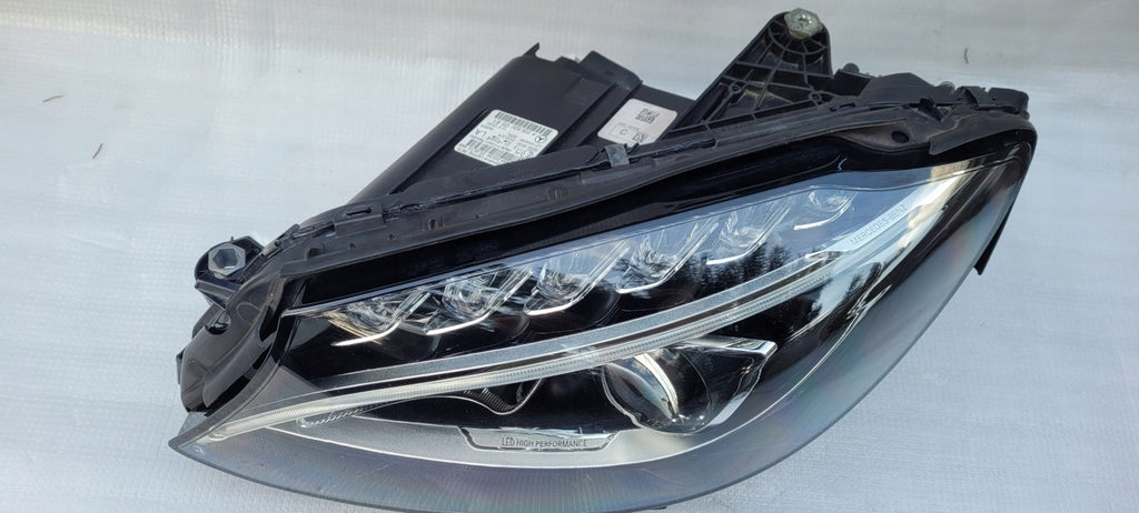 Frontscheinwerfer Mercedes-Benz W205 A2058200561 Full LED Links Headlight SCH3545111076cg