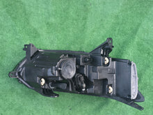 Laden Sie das Bild in den Galerie-Viewer, Frontscheinwerfer Dacia Sandero III 260602561R LED Links Scheinwerfer Headlight SCH2646452172eq