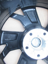 Laden Sie das Bild in den Galerie-Viewer, 4x Alufelge 17 Zoll 7.5" 5x108 44ET Glanz Schwarz 9843281580 Opel Astra L FEL8142736831ip