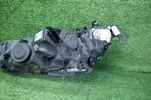 Laden Sie das Bild in den Galerie-Viewer, Frontscheinwerfer VW Golf VIII 90150891 5H1941006 Rechts Scheinwerfer Headlight SCH9187274056lf