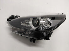 Laden Sie das Bild in den Galerie-Viewer, Frontscheinwerfer Mazda 2 D43N-51040 LED Links Scheinwerfer Headlight SCH9131771906vd