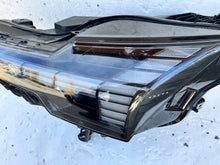 Laden Sie das Bild in den Galerie-Viewer, Frontscheinwerfer Volvo 80000401 Links Scheinwerfer Headlight SCH7074630375bh