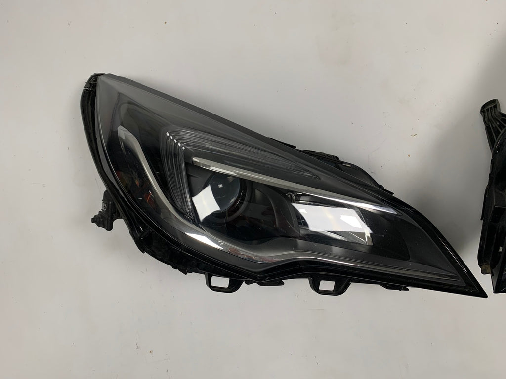 Frontscheinwerfer Opel Astra K Ein Stück (Rechts oder Links) Headlight