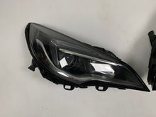 Load image into Gallery viewer, Frontscheinwerfer Opel Astra K Ein Stück (Rechts oder Links) Headlight