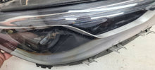Laden Sie das Bild in den Galerie-Viewer, Frontscheinwerfer Mercedes-Benz W247 A2479064204 Rechts Scheinwerfer Headlight SCH2764304939yd