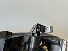 Load image into Gallery viewer, Frontscheinwerfer VW 10B941036 Rechts Scheinwerfer Headlight SCH2156536494by