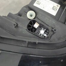 Laden Sie das Bild in den Galerie-Viewer, Frontscheinwerfer BMW 2 Active Tourer U06 5A42248 LED Rechts Headlight SCH2502933873om