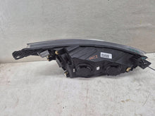 Laden Sie das Bild in den Galerie-Viewer, Frontscheinwerfer Ford Focus JX7B13W030 Links Scheinwerfer Headlight SCH6668660116fd