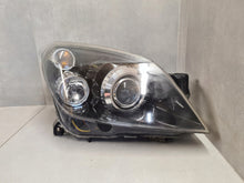 Laden Sie das Bild in den Galerie-Viewer, Frontscheinwerfer Opel Astra H Xenon Rechts Scheinwerfer Headlight SCH8556646712ps