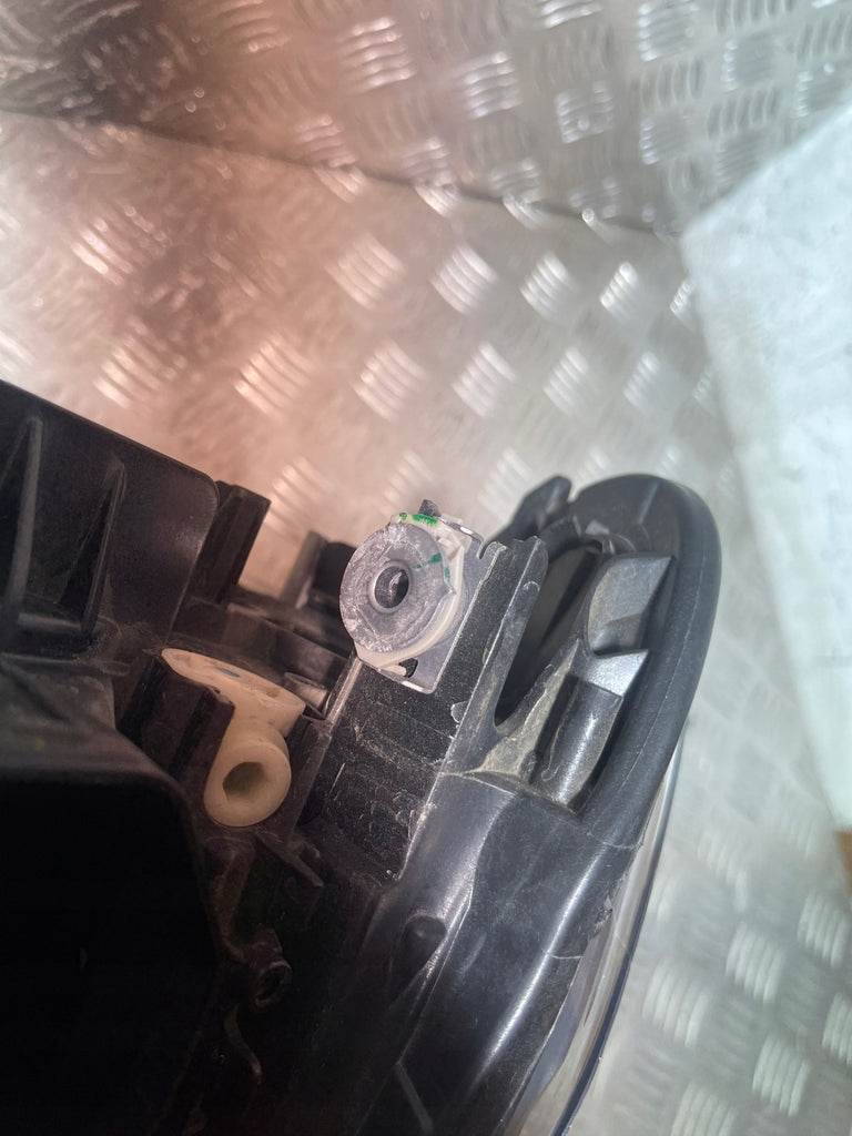 Frontscheinwerfer BMW X1 F48 7495003-07 LED Links Scheinwerfer Headlight SCH1366825133dm