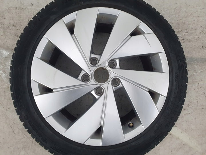 1x Alufelge 17 Zoll 7.5" 5x112 51ET 5H0601025C VW Golf Viii Rim Wheel FEL6450433742es
