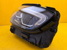 Laden Sie das Bild in den Galerie-Viewer, Frontscheinwerfer Mercedes-Benz W206 A2069066204 LED Rechts Headlight SCH6654460448fp