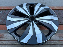 Laden Sie das Bild in den Galerie-Viewer, 1x Alufelge 17 Zoll 6.5" 5x100 39ET Glanz Schwarz 2GM601025AJ VW T-Cross FEL5401531335nj