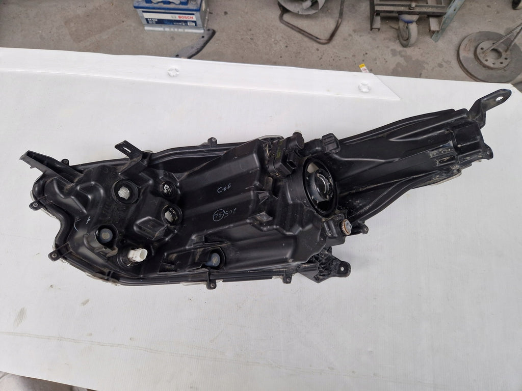 Frontscheinwerfer Toyota Yaris LED Ein Stück (Rechts oder Links) Headlight