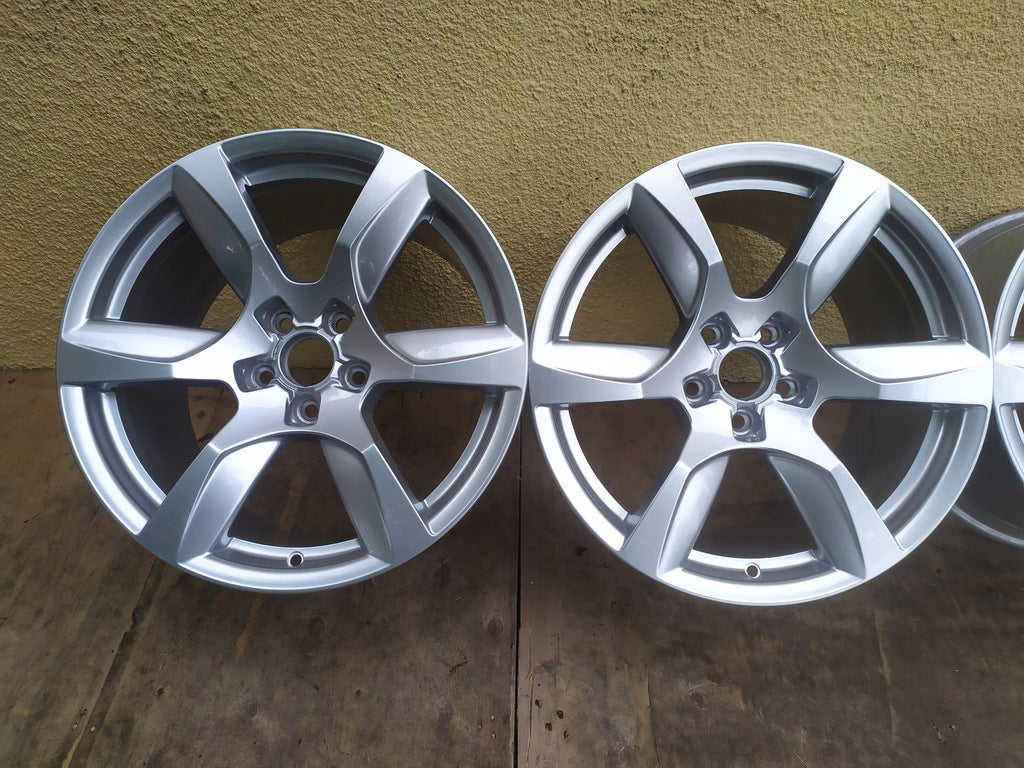 1x Alufelge 18 Zoll 10.5" 5x112 55ET Glanz Silber 420601025D Audi R8 Rim Wheel FEL7128482939mu