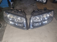 Laden Sie das Bild in den Galerie-Viewer, Frontscheinwerfer Audi A4 B6 8E0941003F Links Scheinwerfer Headlight