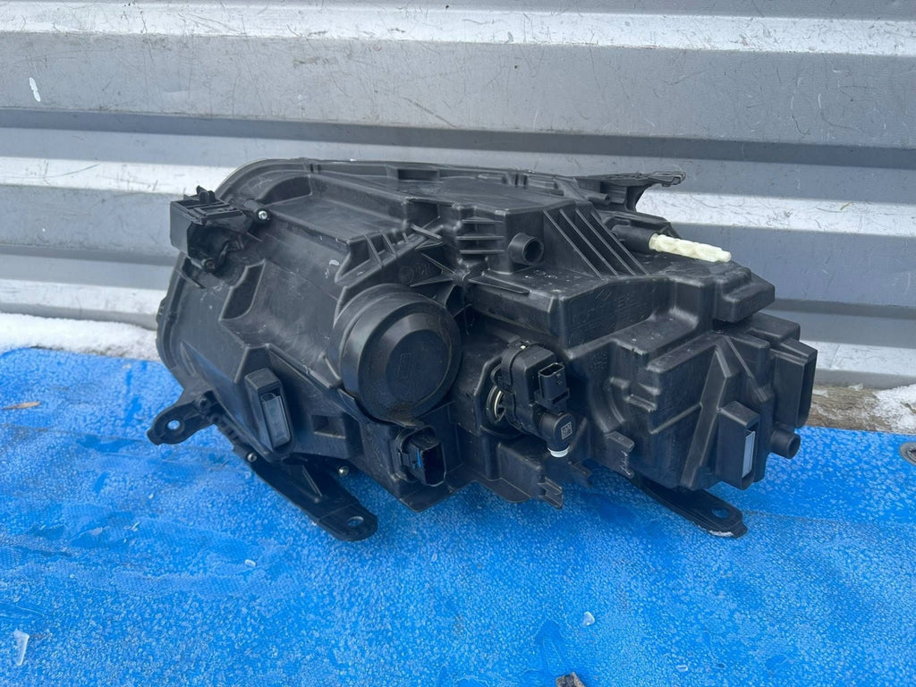 Frontscheinwerfer Dacia Duster 260602465R Links Scheinwerfer Headlight SCH9871569262fg