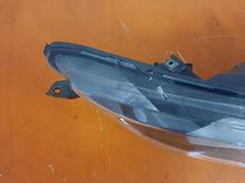 Laden Sie das Bild in den Galerie-Viewer, Frontscheinwerfer Iveco Daily IV 5801473749 Rechts Scheinwerfer Headlight SCH6925972180mx