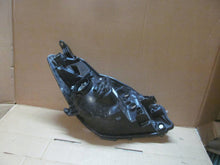 Load image into Gallery viewer, Frontscheinwerfer Toyota Yaris Links Scheinwerfer Headlight