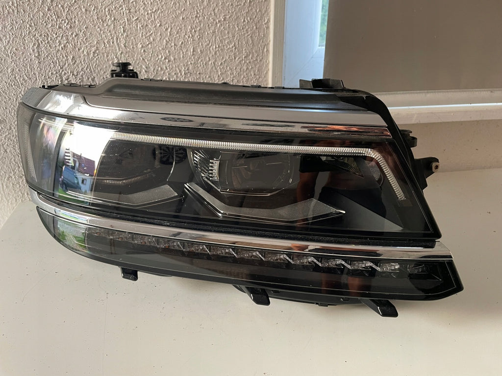 Frontscheinwerfer VW Tiguan 5NB941082D LED Rechts Scheinwerfer Headlight