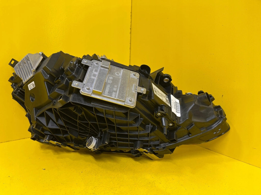 Frontscheinwerfer BMW 4 G22 G23 G26 7495849-05 LED Ein Stück (Rechts oder Links) SCH9869416677mj