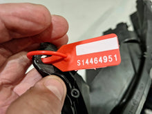 Laden Sie das Bild in den Galerie-Viewer, Frontscheinwerfer Peugeot 108 AVN11204 LED Links Scheinwerfer Headlight