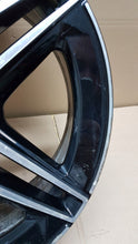 Laden Sie das Bild in den Galerie-Viewer, 1x Alufelge 18 Zoll 7.5&quot; 5x112 44ET 75JX18 Mercedes-Benz W205 Rim Wheel