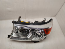 Laden Sie das Bild in den Galerie-Viewer, Frontscheinwerfer Toyota Land Cruiser 200 LC200 Xenon Links Headlight SCH1900364740fs