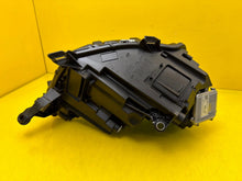 Laden Sie das Bild in den Galerie-Viewer, Frontscheinwerfer Skoda Kamiq 658941015B LED Links Scheinwerfer Headlight SCH5892274681vl