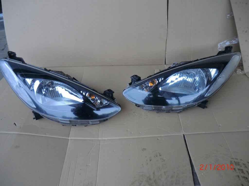 Frontscheinwerfer Mazda 2 Rechts Scheinwerfer Headlight