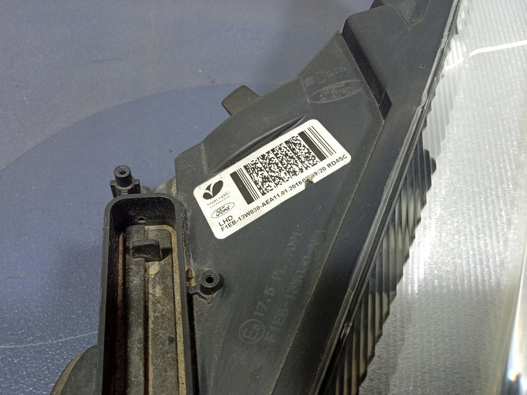 Frontscheinwerfer Ford Focus -1006448-F1EB-13W030-AE Links Headlight SCH3733255006sj