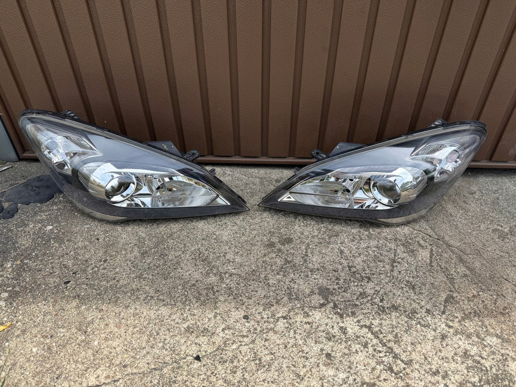 Frontscheinwerfer Kia Ceed 92101-1H500 Ein Satz Scheinwerfer Headlight