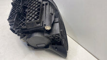 Laden Sie das Bild in den Galerie-Viewer, Frontscheinwerfer Mercedes-Benz W247 A2479061305 Links Scheinwerfer Headlight SCH8847527879fj